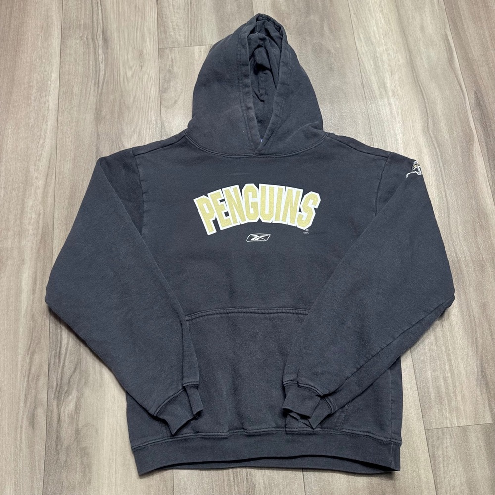 Vintage Reebok Pittsburgh Penguins NHL Hoodie Faded Black Graphic Sweatshirt